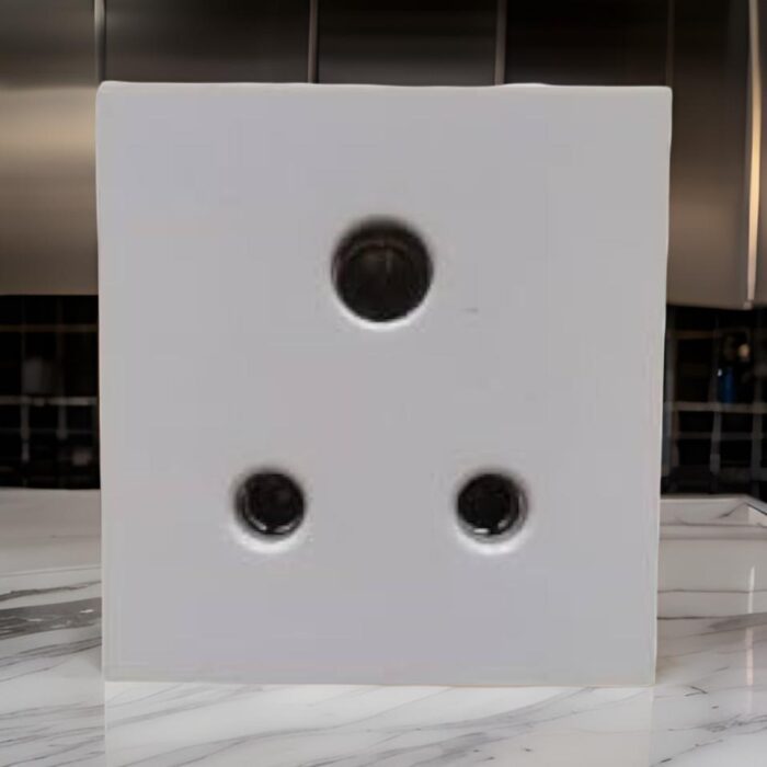 Vinay Adora 6A Socket