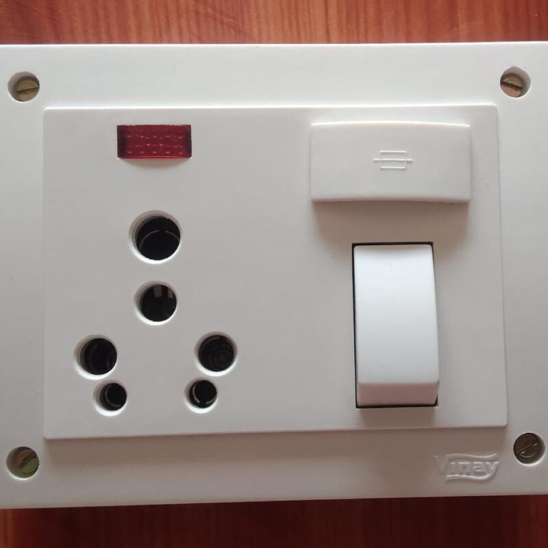 Vinay Clair 16A 5in1 Power Point